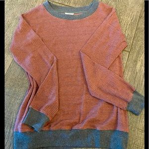 Cute striped Hem and Thread top